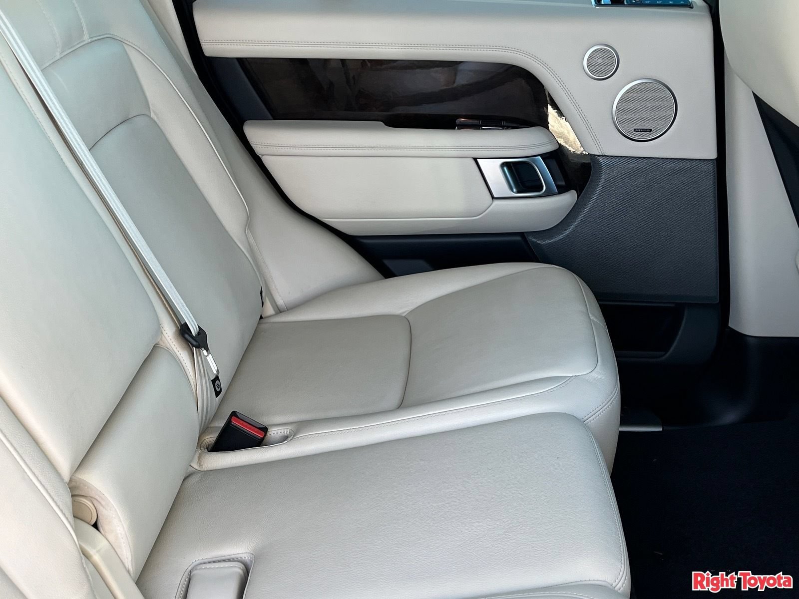 Used 2021 Land Rover Range Rover AWD/4WD image 14