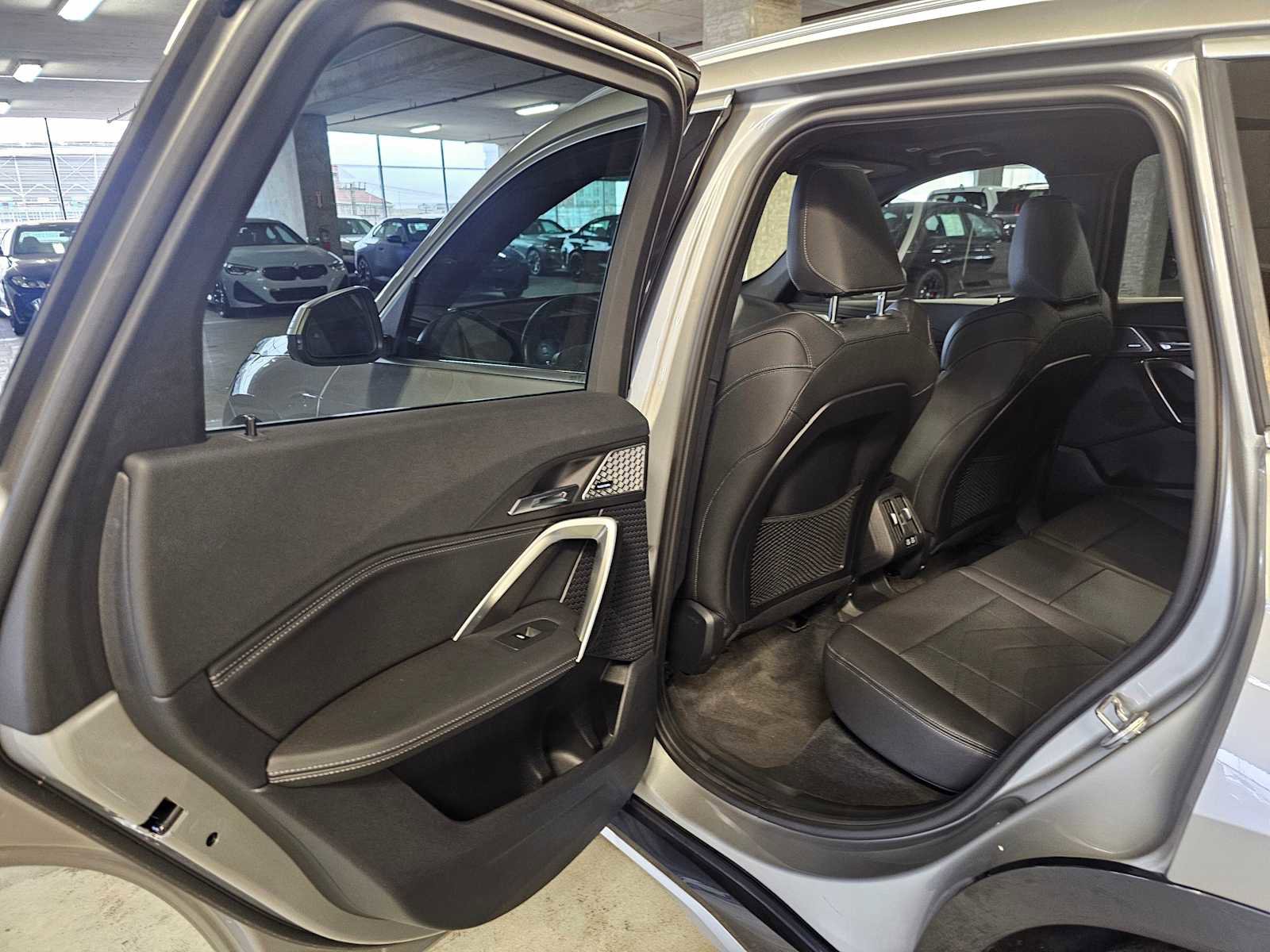 Used 2023 BMW X1 xDrive28i w/ Premium Package image 34