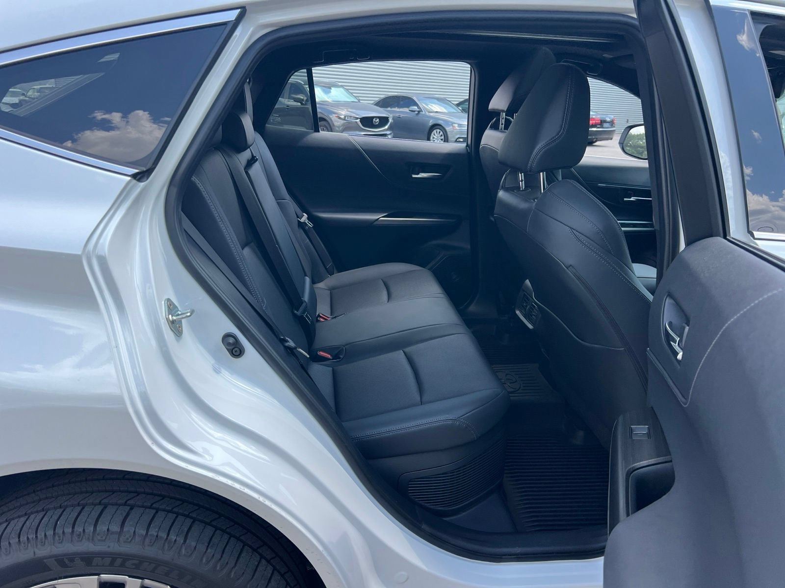 Used 2024 Toyota Venza Limited AWD/4WD image 36