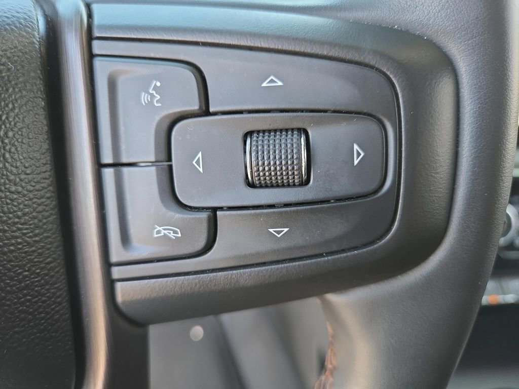 Used 2023 GMC Sierra 1500 AT4 w/ AT4 Preferred Package image 19