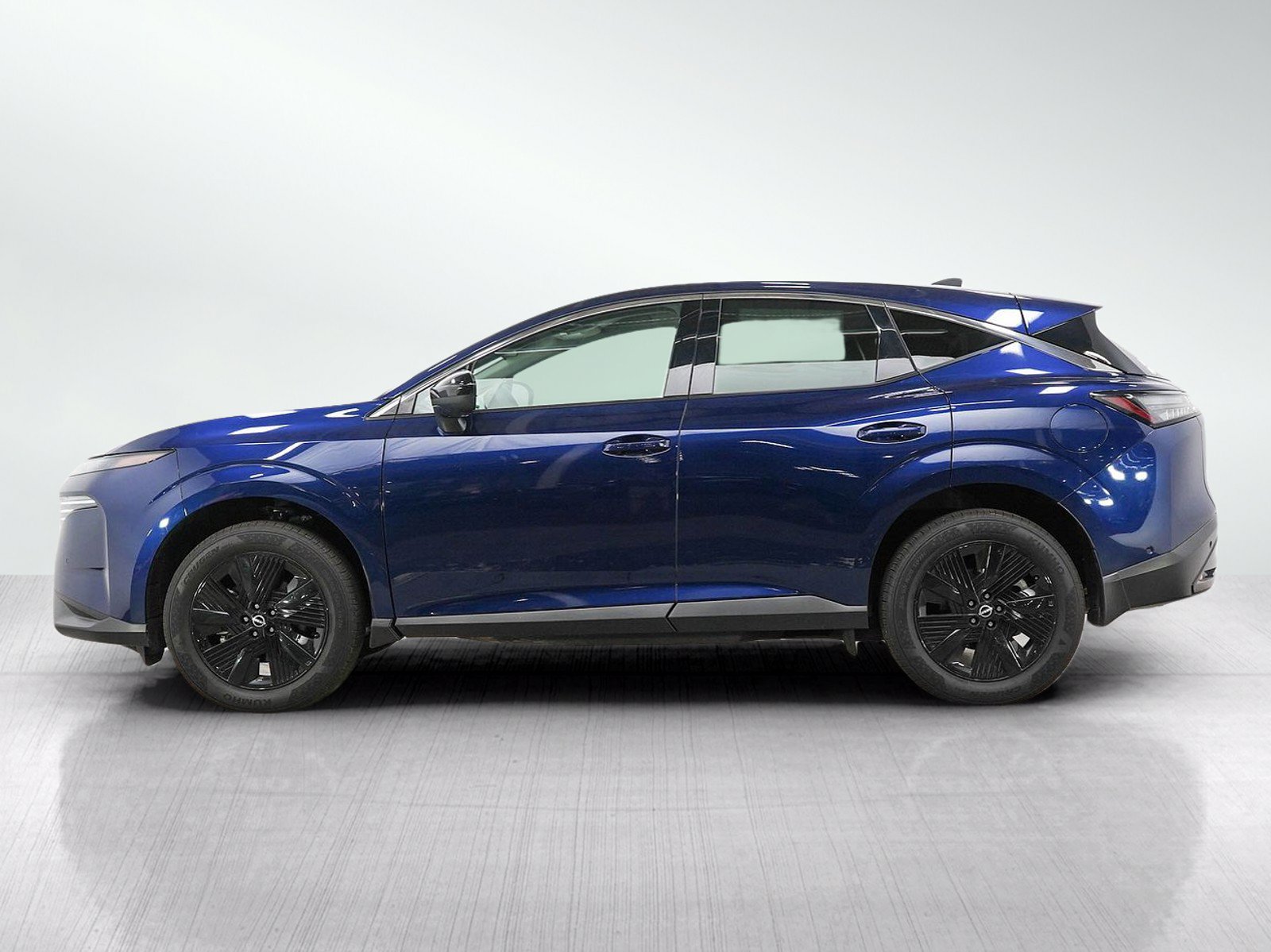 Used 2025 Nissan Murano SV AWD/4WD image 2