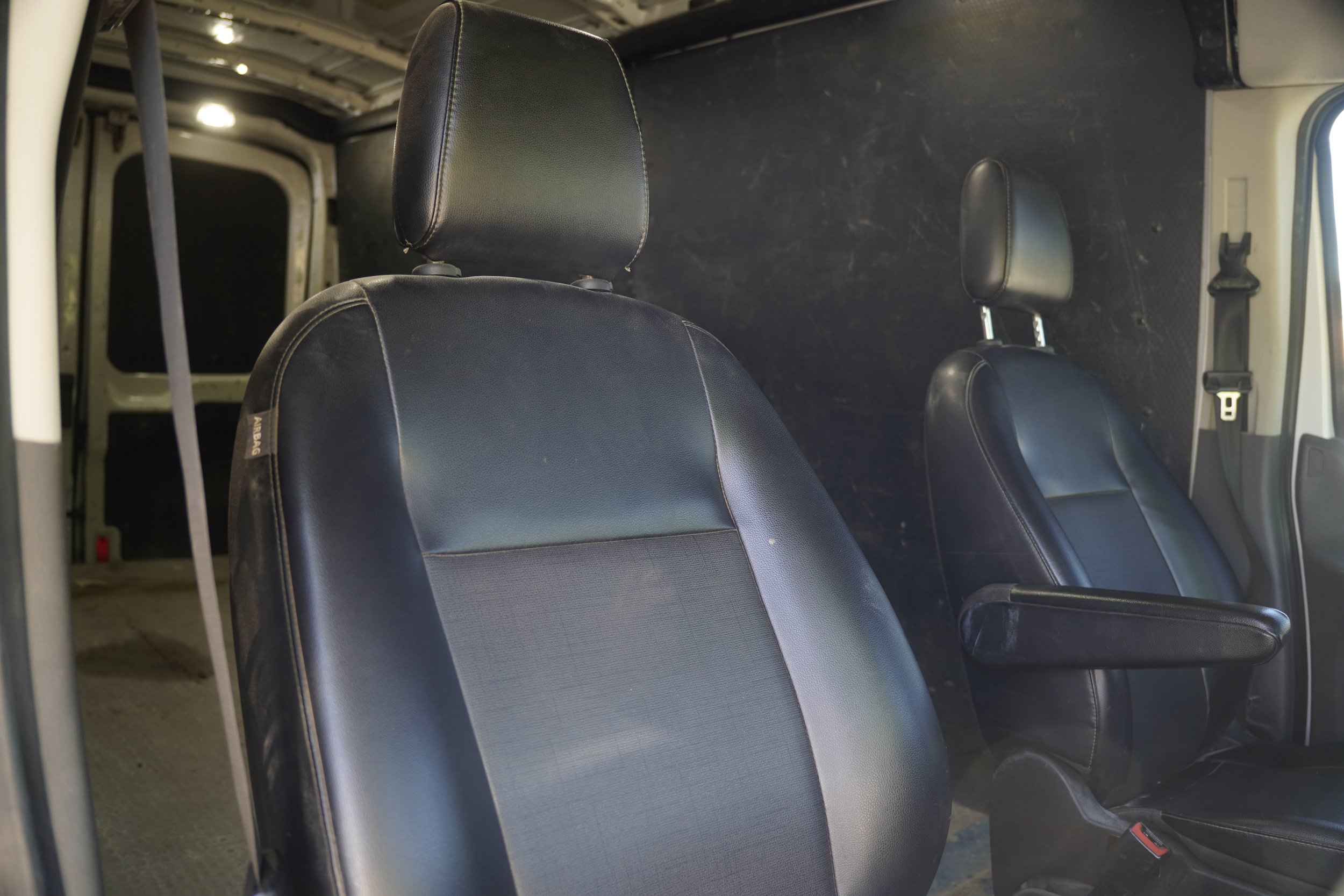 Used 2020 Ford Transit 350 Medium Roof AWD w/ Load Area Protection Package image 29