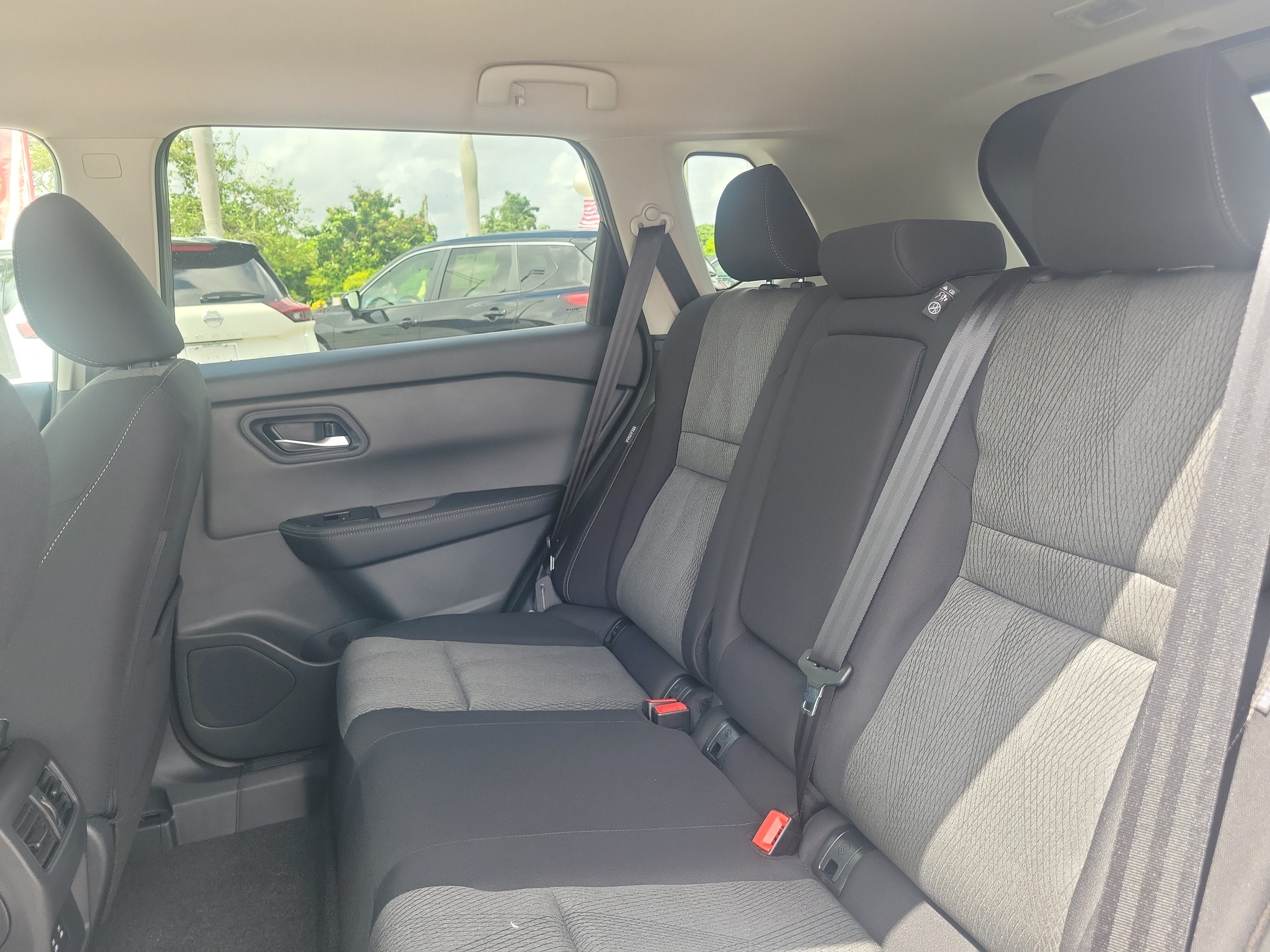 New 2027 Nissan Rogue SV FWD image 16