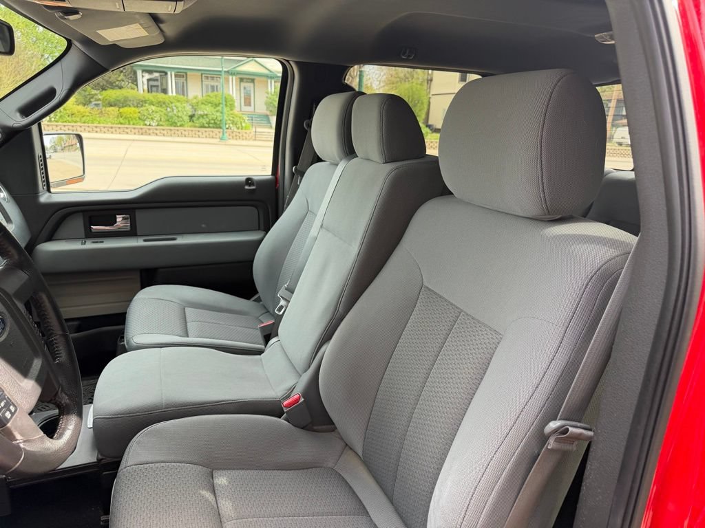 Used 2014 Ford F150 XLT w/ Equipment Group 302A Luxury AWD/4WD image 14