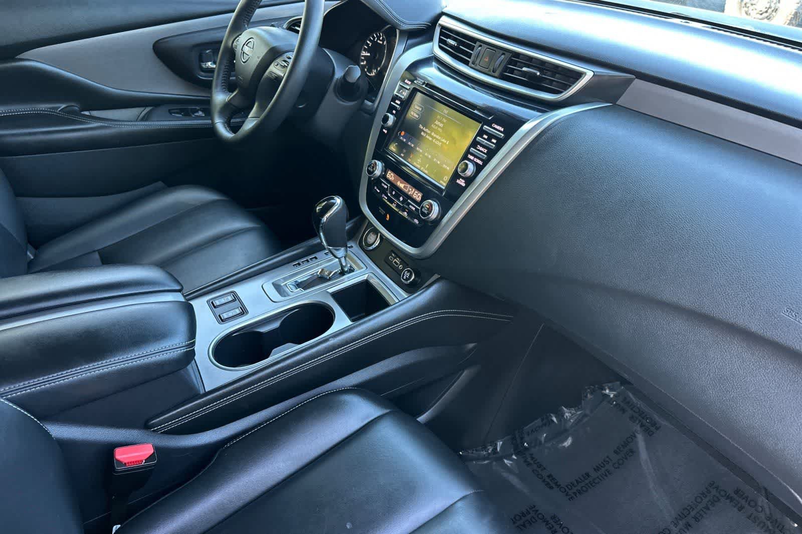 Certified 2023 Nissan Murano SV w/ SV Midnight Edition Package FWD image 19