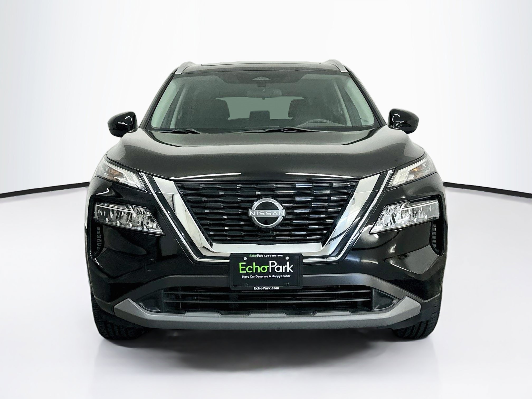 Used 2023 Nissan Rogue SV w/ SV Premium B Package AWD/4WD image 2