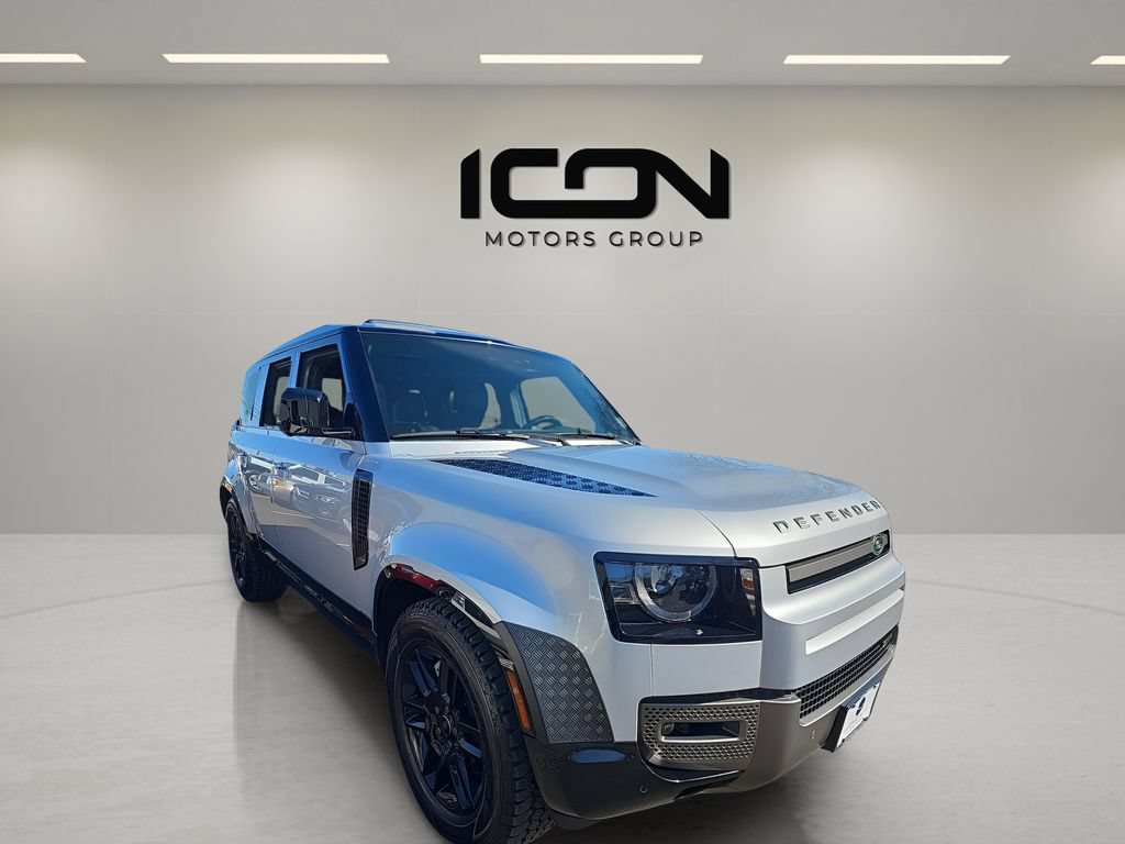 Used 2023 Land Rover Defender 110 X-Dynamic SE AWD/4WD image 4