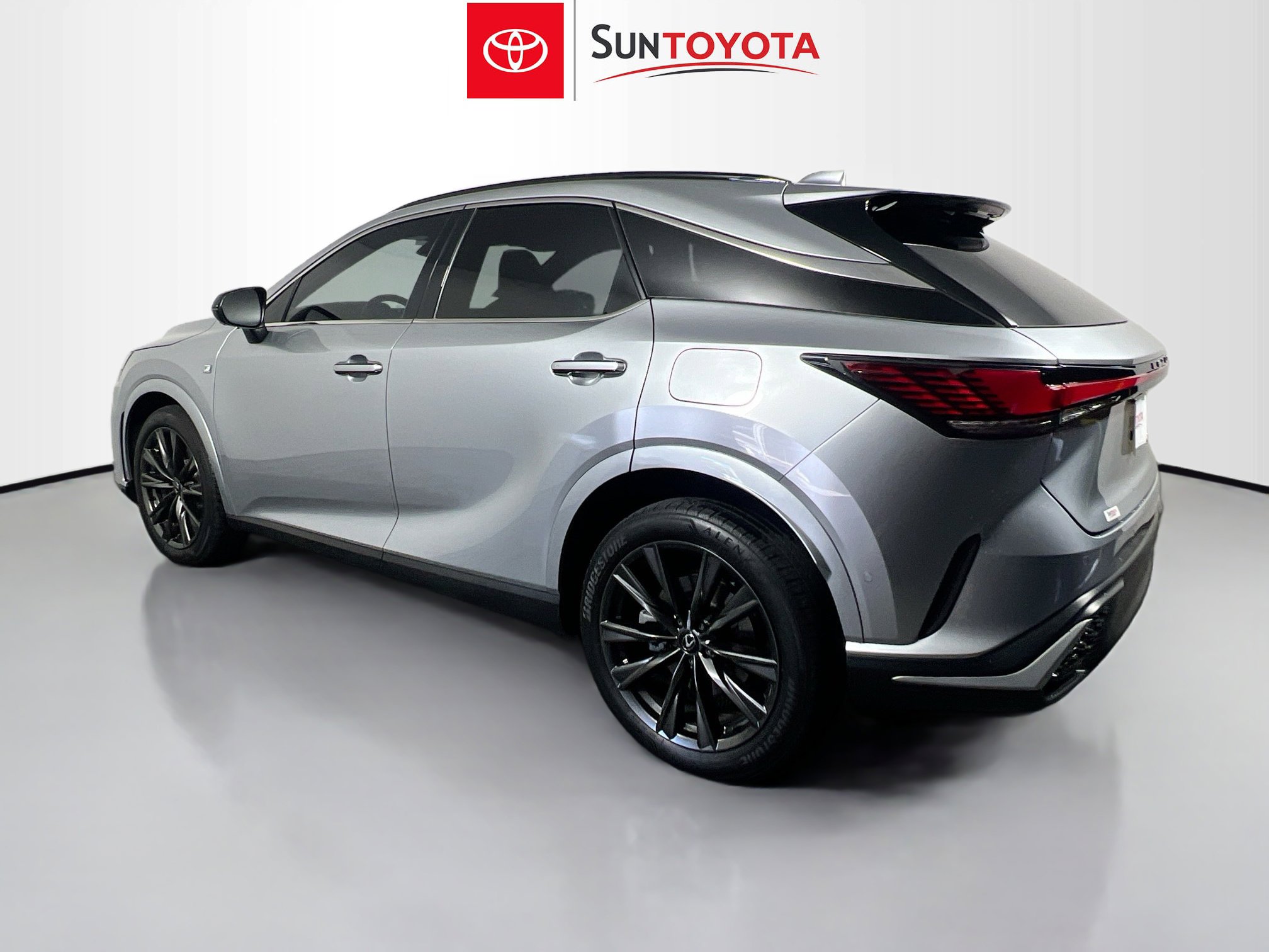 Used 2023 Lexus RX 350 F Sport w/ Cold Area Package image 6