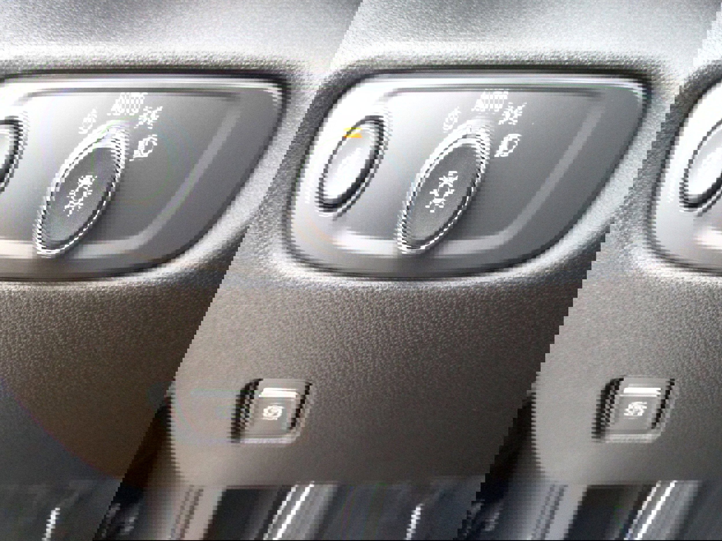 Used 2024 Chevrolet Blazer LT w/ Convenience Package image 27