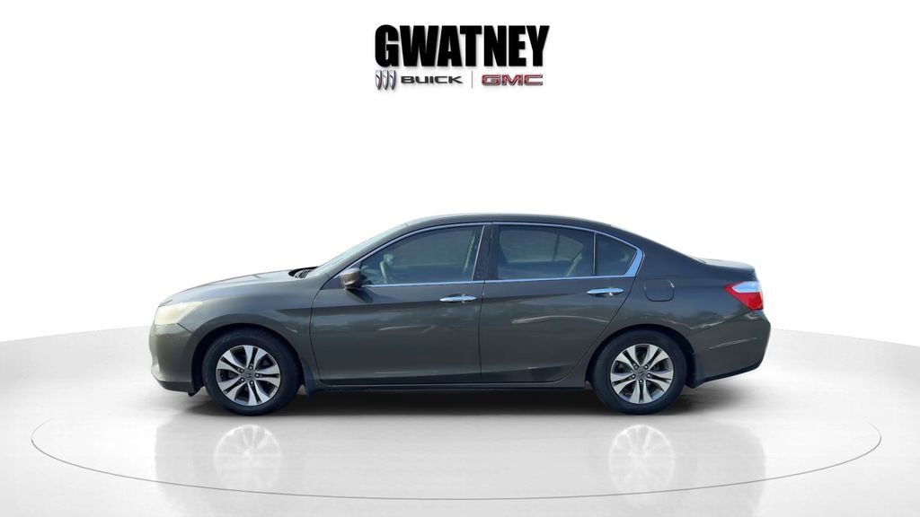 Used 2013 Honda Accord LX image 3