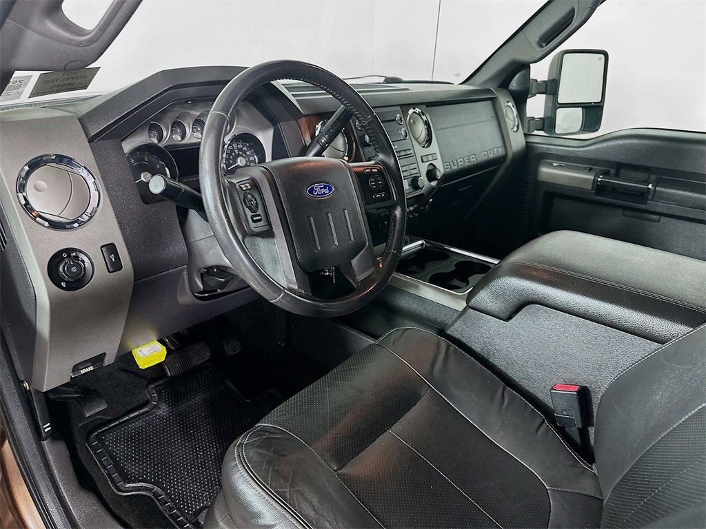 Used 2012 Ford F350 Lariat image 33