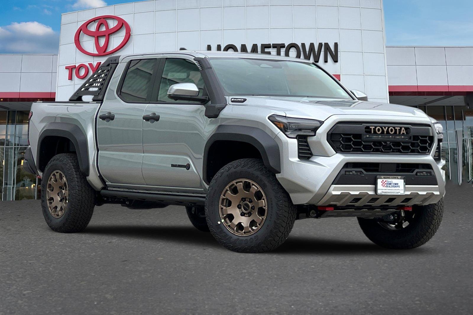New 2025 Toyota Tacoma Trailhunter video 2