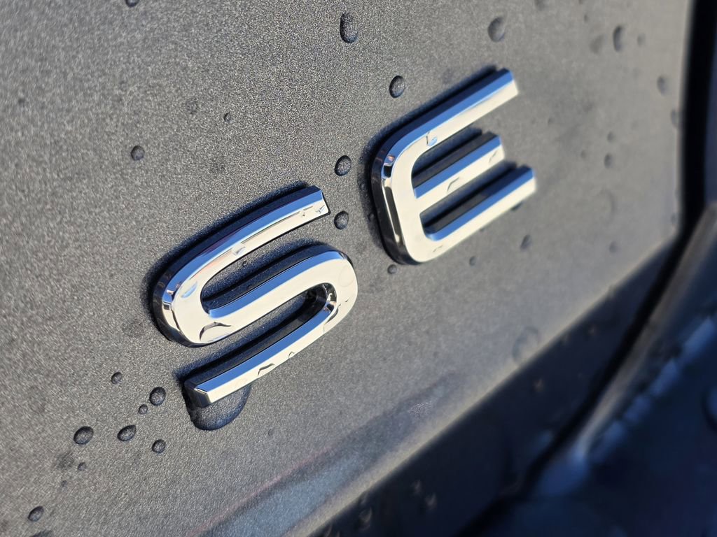 New 2026 Volkswagen Jetta SE image 7