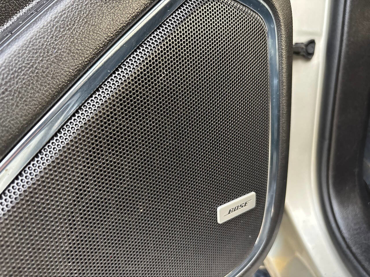 Used 2016 Chevrolet Suburban LT image 42