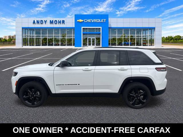 Used 2026 Jeep Grand Cherokee Limited w/ Limited Altitude Package AWD/4WD image 2