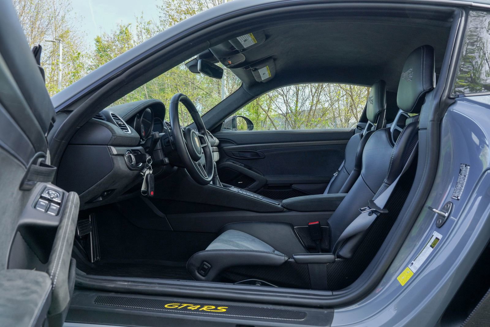 Certified 2023 Porsche 718 Cayman GT4 RS w/ Weissach Package image 25