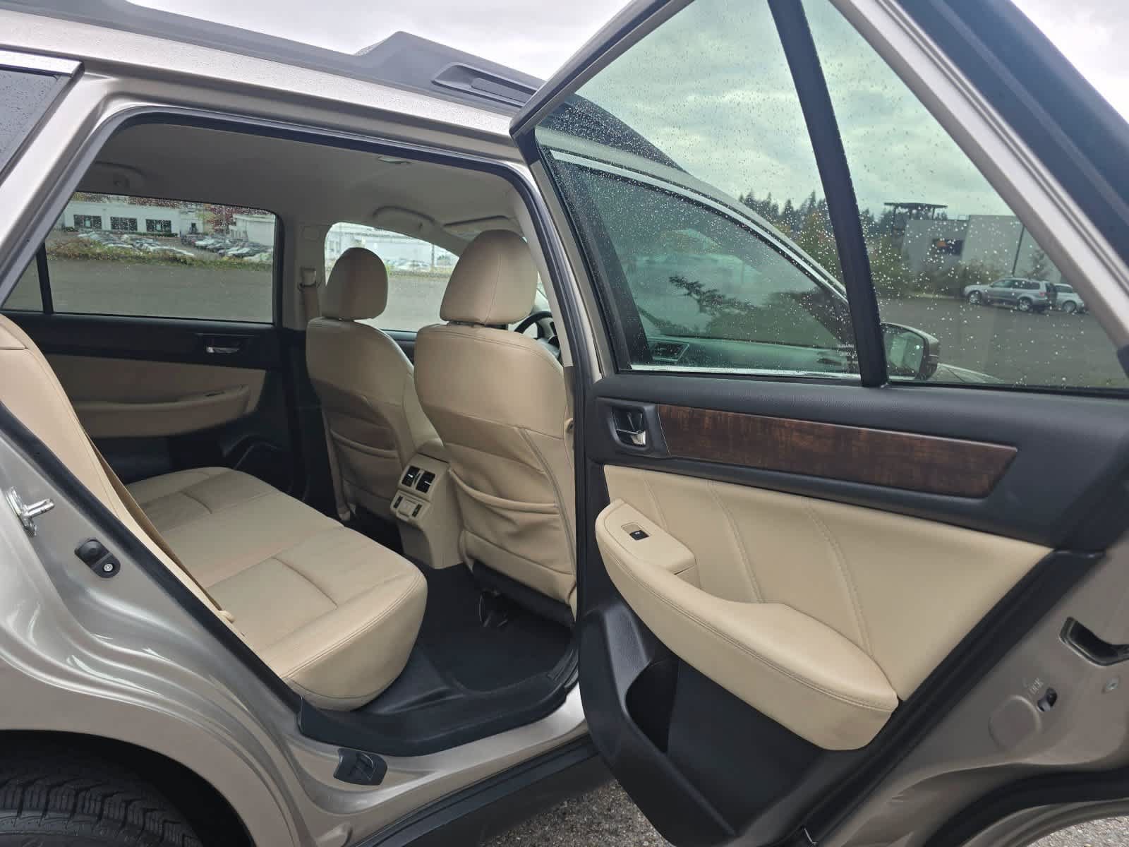 Used 2019 Subaru Outback 2.5i Limited AWD/4WD image 25