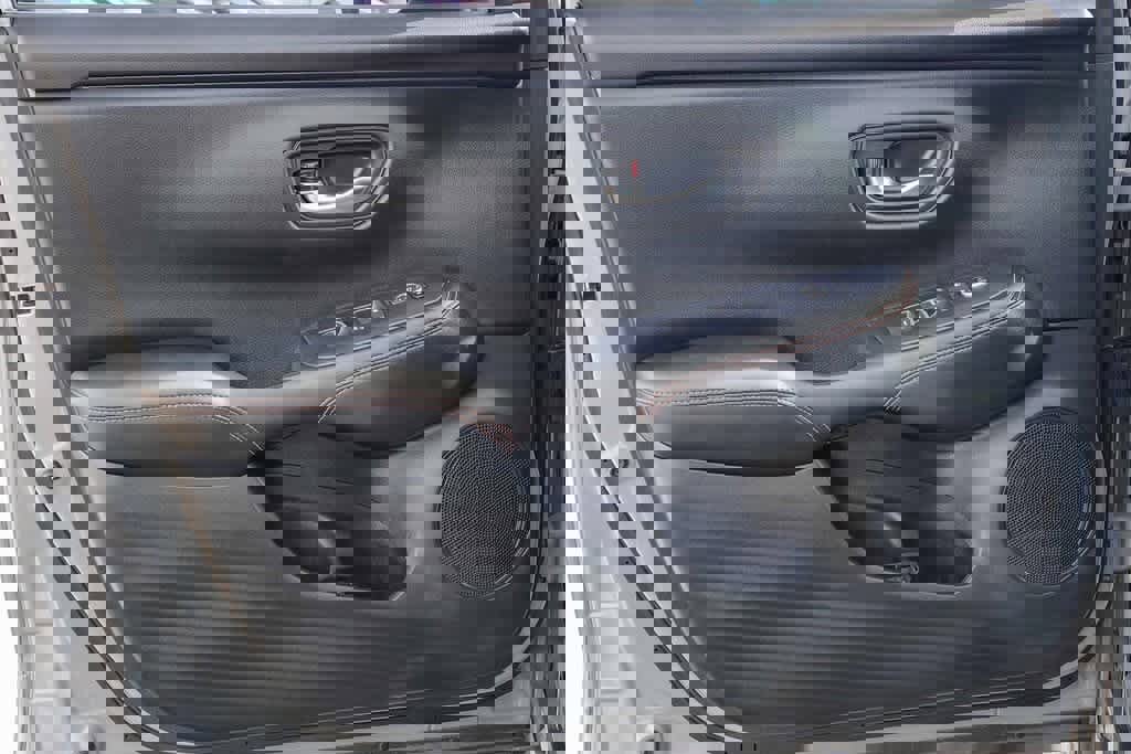 Used 2024 Honda HR-V Sport image 19