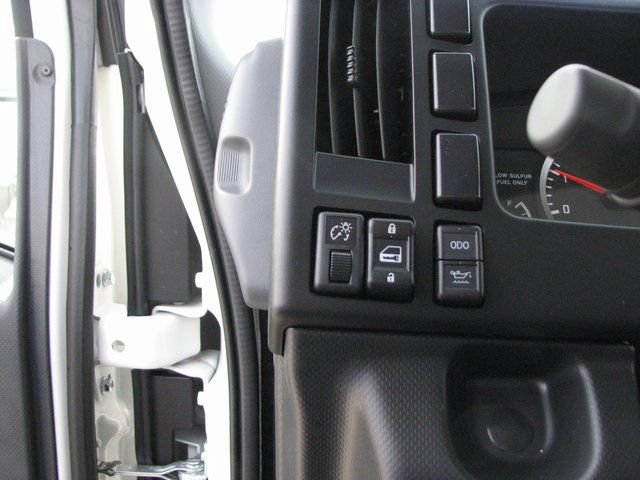 New 2024 Chevrolet Low Cab Forward 4500 XD RWD image 25