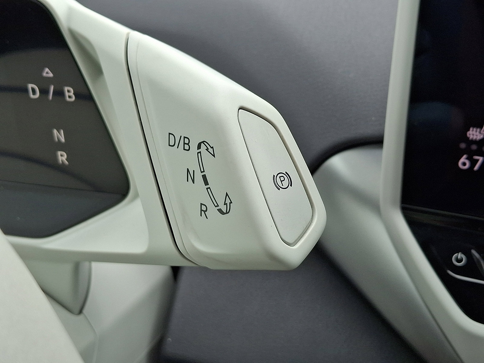Used 2021 Volkswagen ID.4 1st Edition RWD image 15