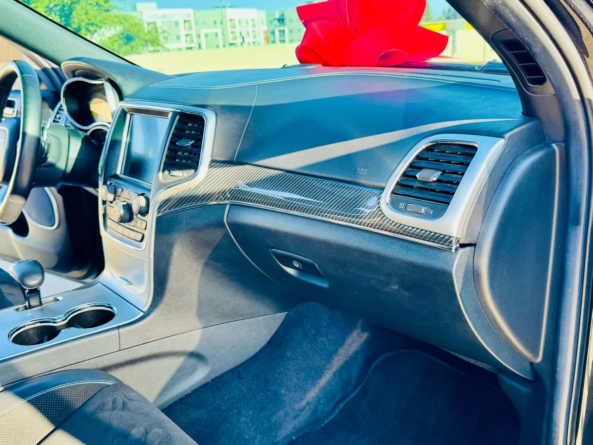 Used 2014 Jeep Grand Cherokee SRT8 w/ Luxury Group II image 77