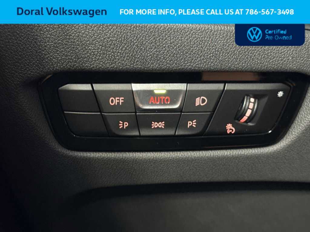 Used 2025 BMW 230i Coupe RWD image 16