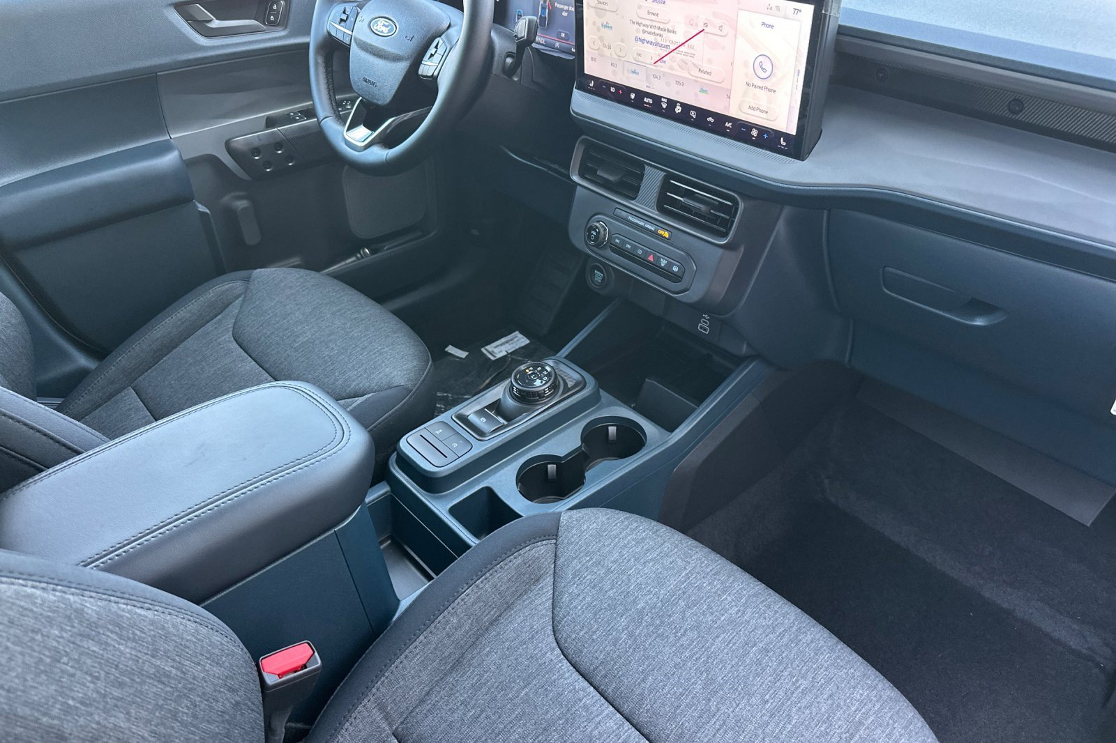 New 2025 Ford Maverick XLT w/ XLT Luxury Package image 15