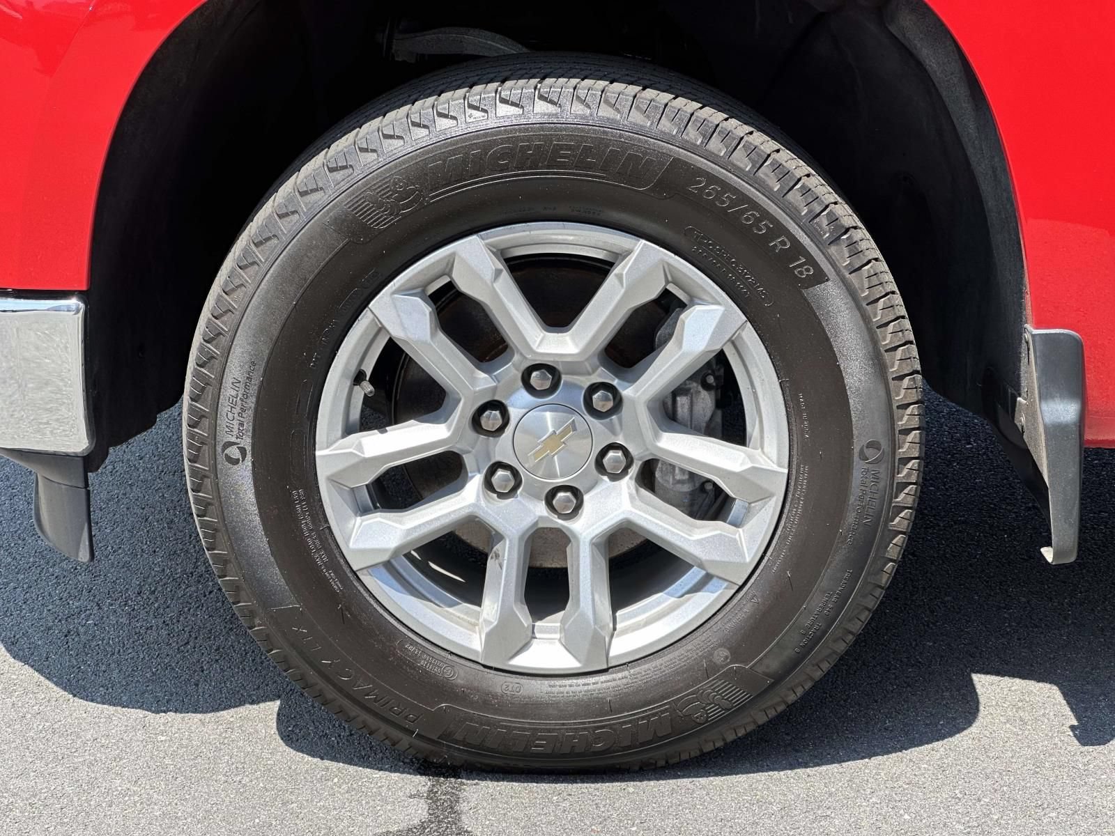 Certified 2023 Chevrolet Silverado 1500 LT AWD/4WD image 7