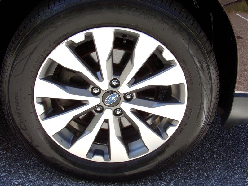 Used 2017 Subaru Outback 2.5i Touring image 15