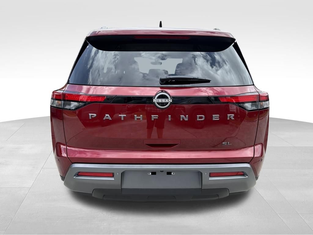 New 2026 Nissan Pathfinder SL image 6