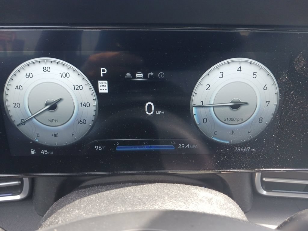 Used 2024 Hyundai Elantra SEL FWD image 23