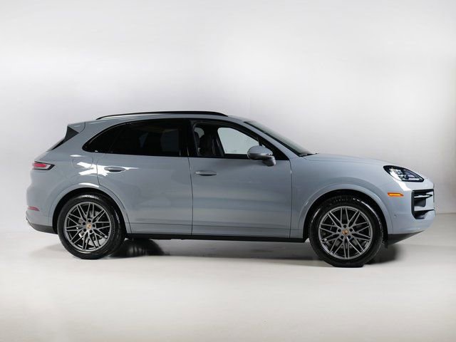 New 2026 Porsche Cayenne image 8