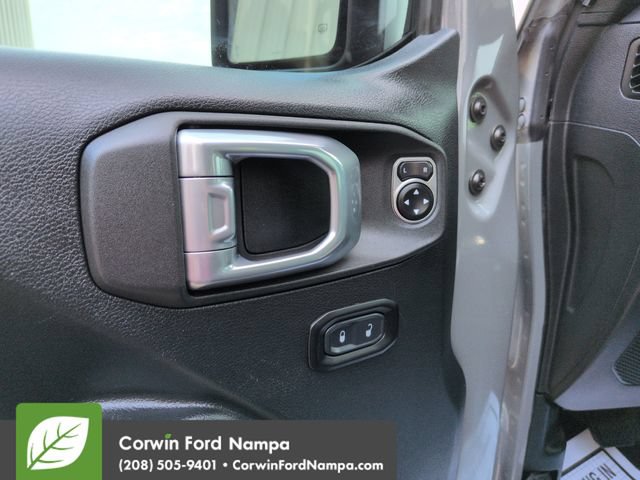 Used 2021 Jeep Wrangler Unlimited Sport AWD/4WD image 11
