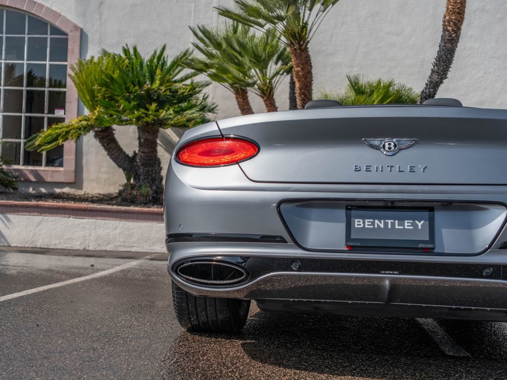 Used 2020 Bentley Continental GT AWD/4WD image 35