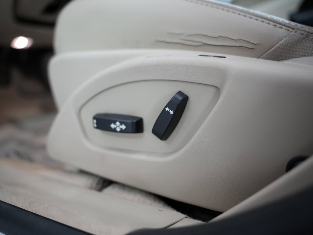 Used 2015 Volvo S60 T5 Platinum image 45