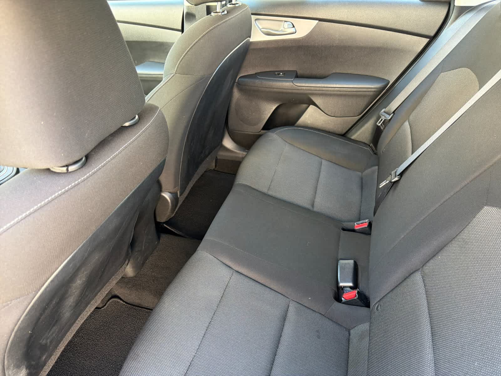 Used 2023 Kia Forte LXS FWD image 4