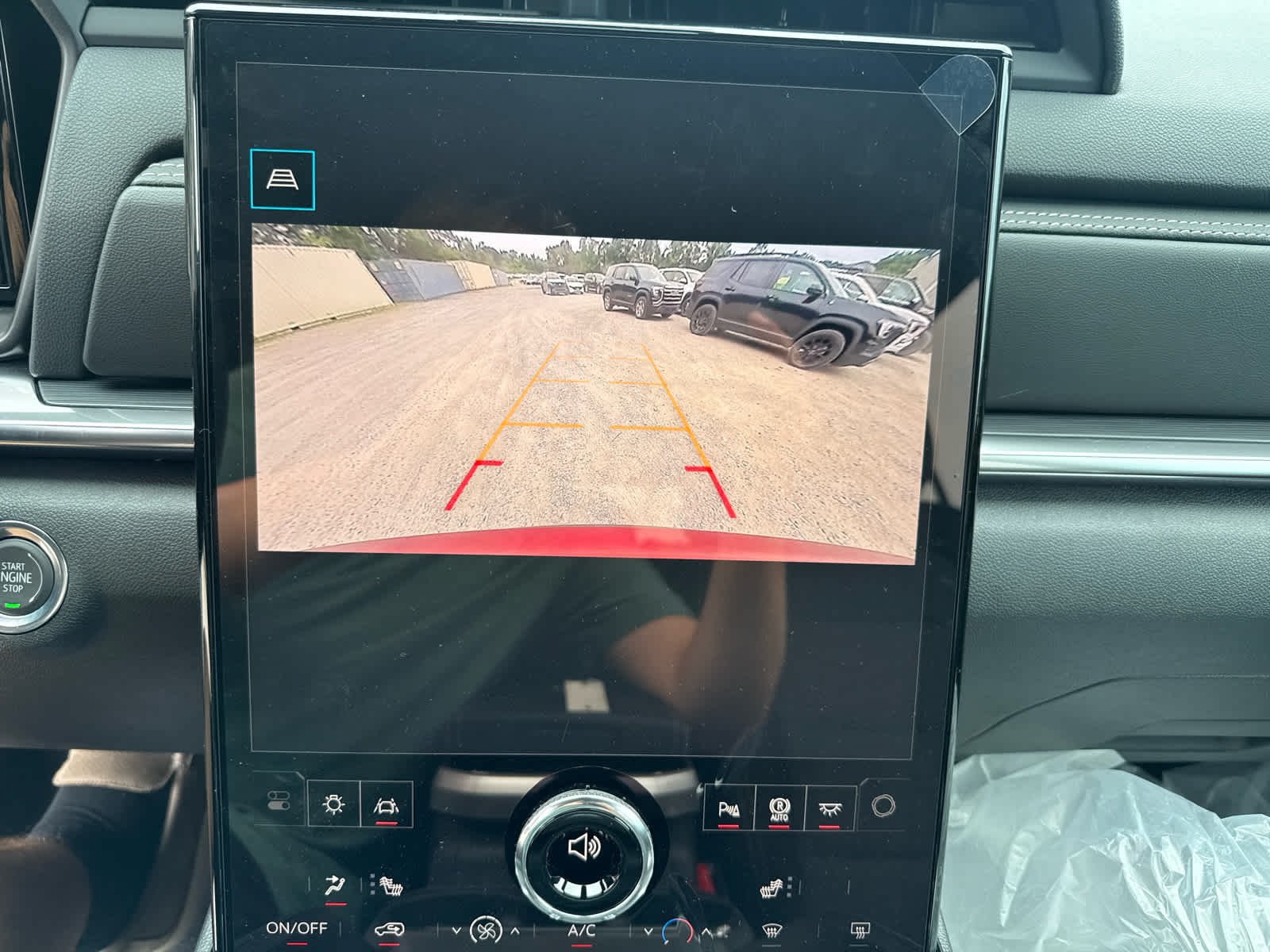 New 2027 GMC Terrain Elevation w/ LPO, Floor Liner Package AWD/4WD image 18