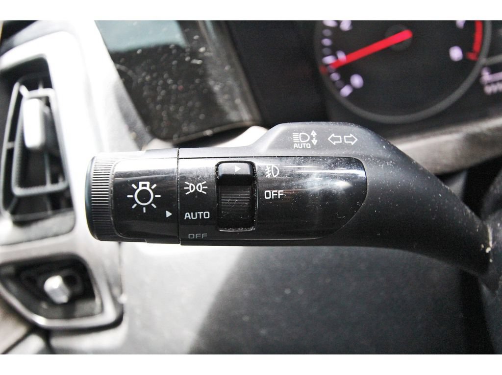 Used 2021 Kia Sorento EX w/ Panoramic Sunroof Package FWD image 11