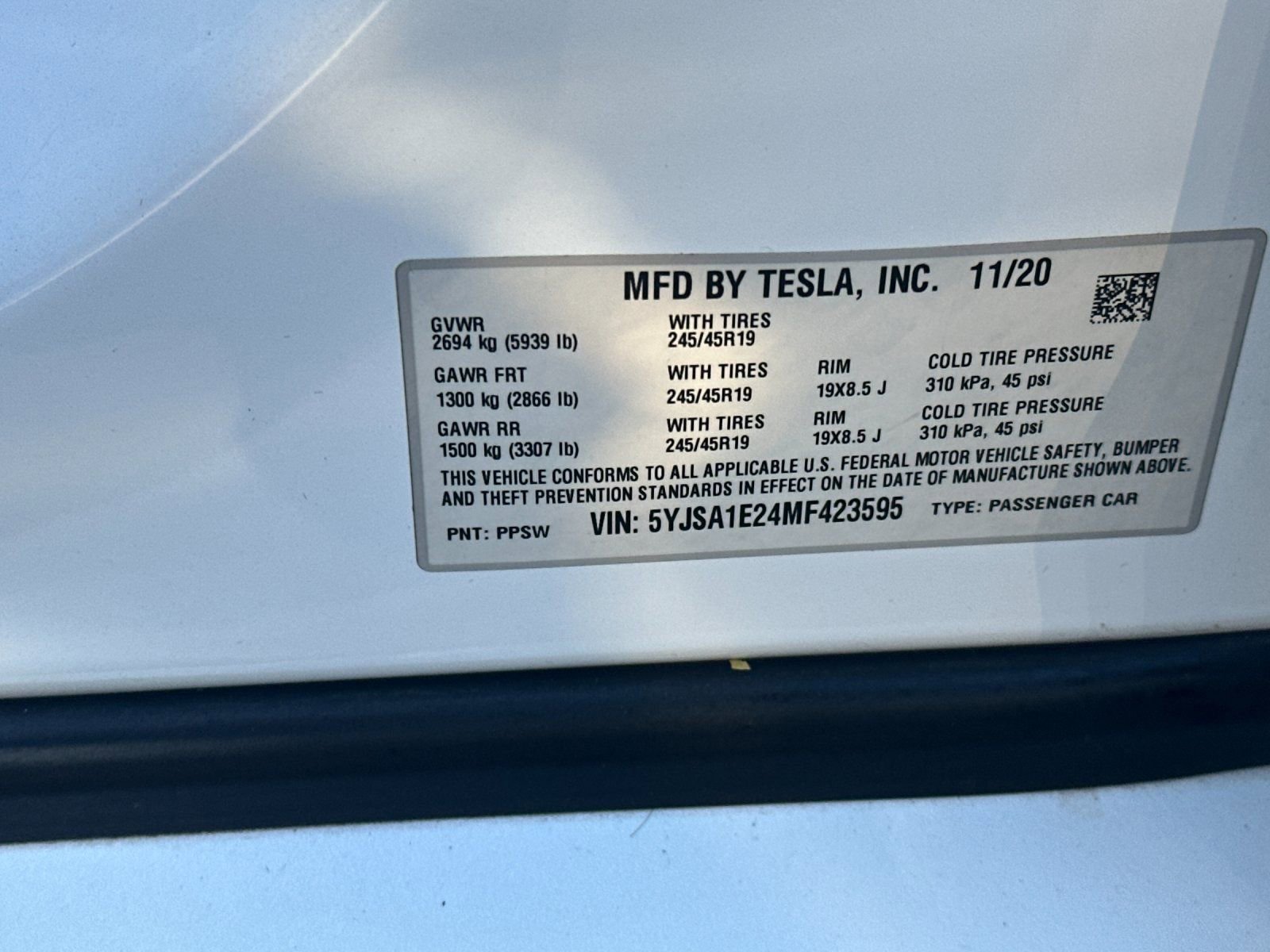 Used 2021 Tesla Model S Long Range Plus image 27