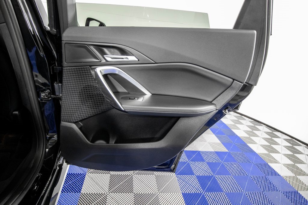 Used 2025 BMW X1 xDrive28i image 15