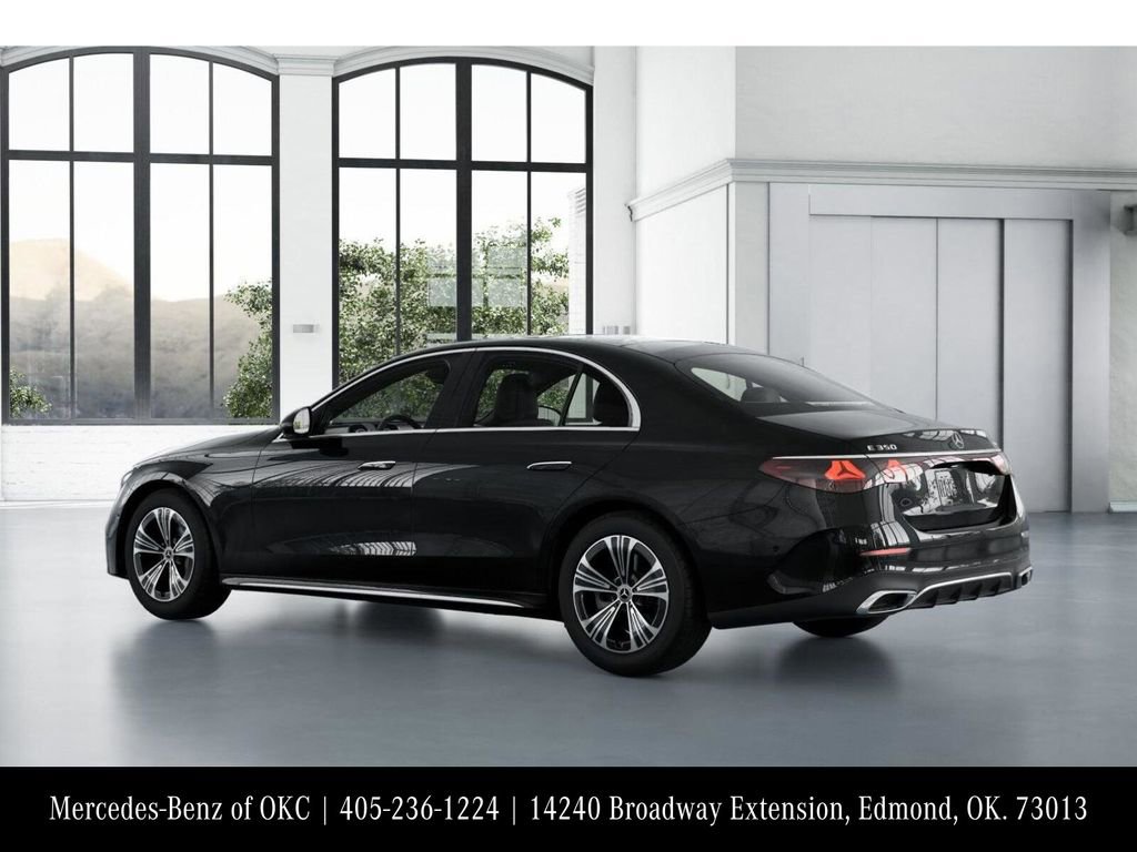 Used 2025 Mercedes-Benz E 350 4MATIC Sedan image 30