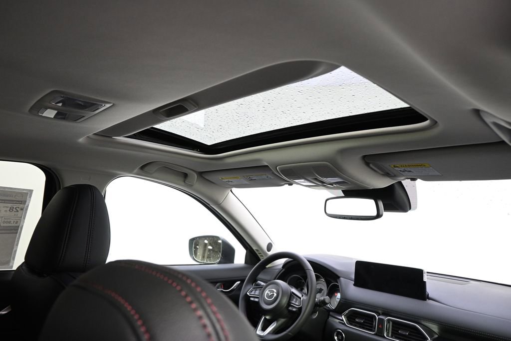 New 2025 MAZDA CX-5 Carbon Edition image 17