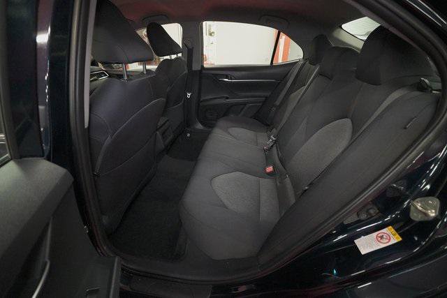 Certified 2018 Toyota Camry LE w/ Convenience Package FWD image 15