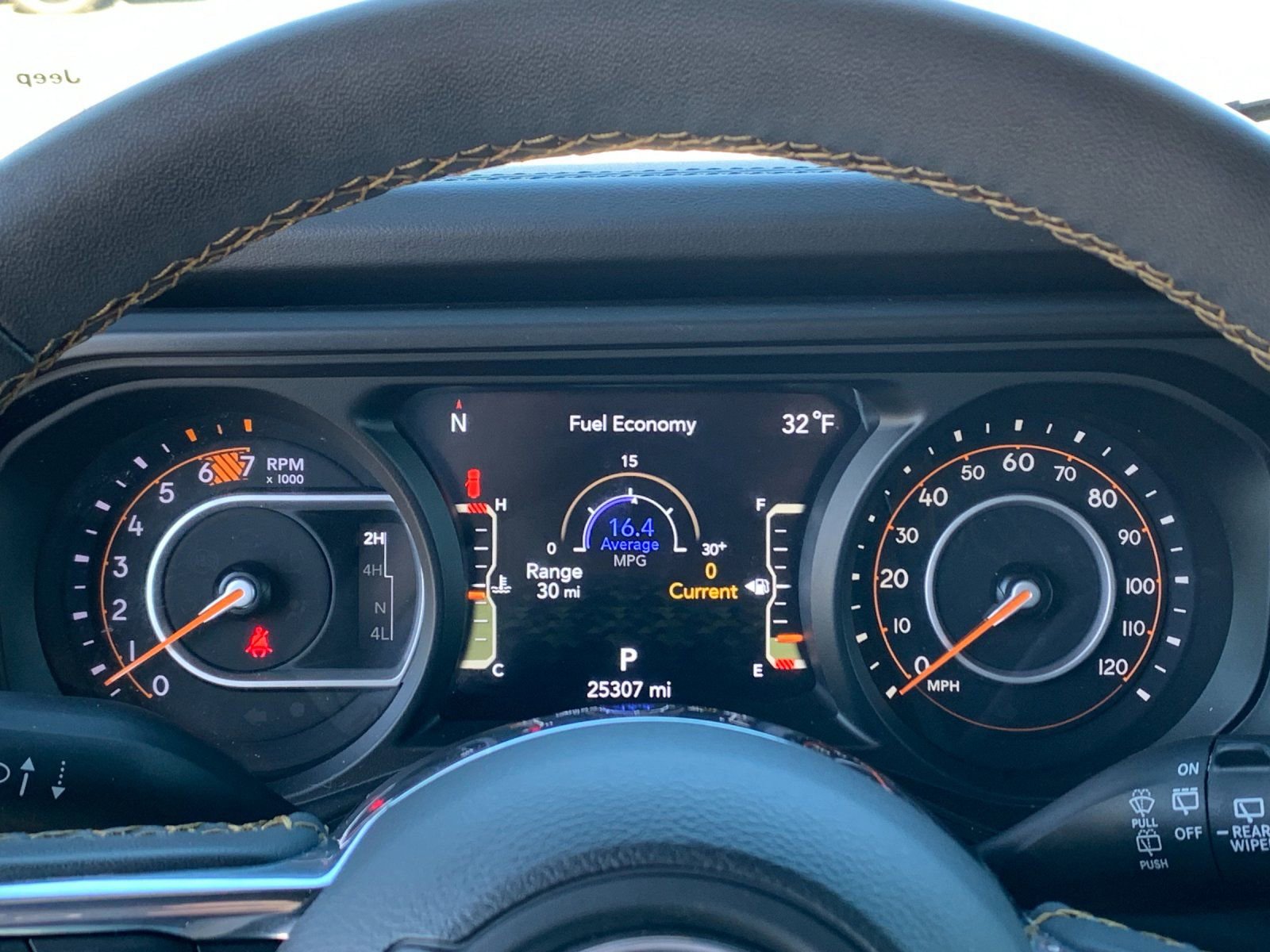 Used 2024 Jeep Wrangler Sahara w/ Technology Group image 29