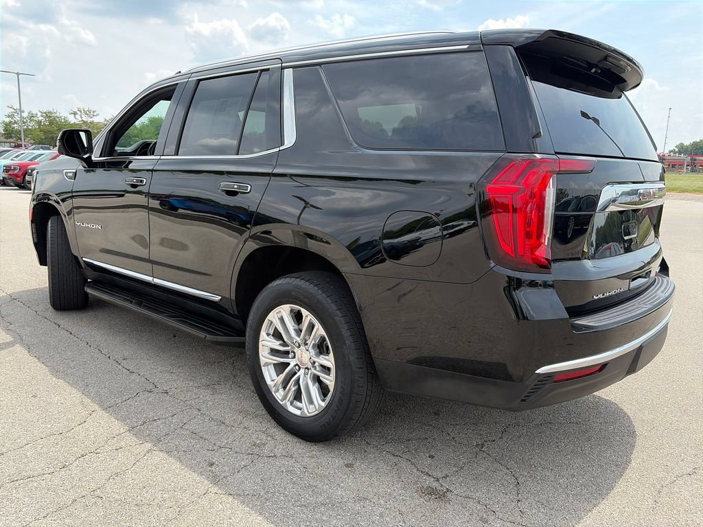 Used 2022 GMC Yukon SLT w/ SLT Luxury Package AWD/4WD image 5