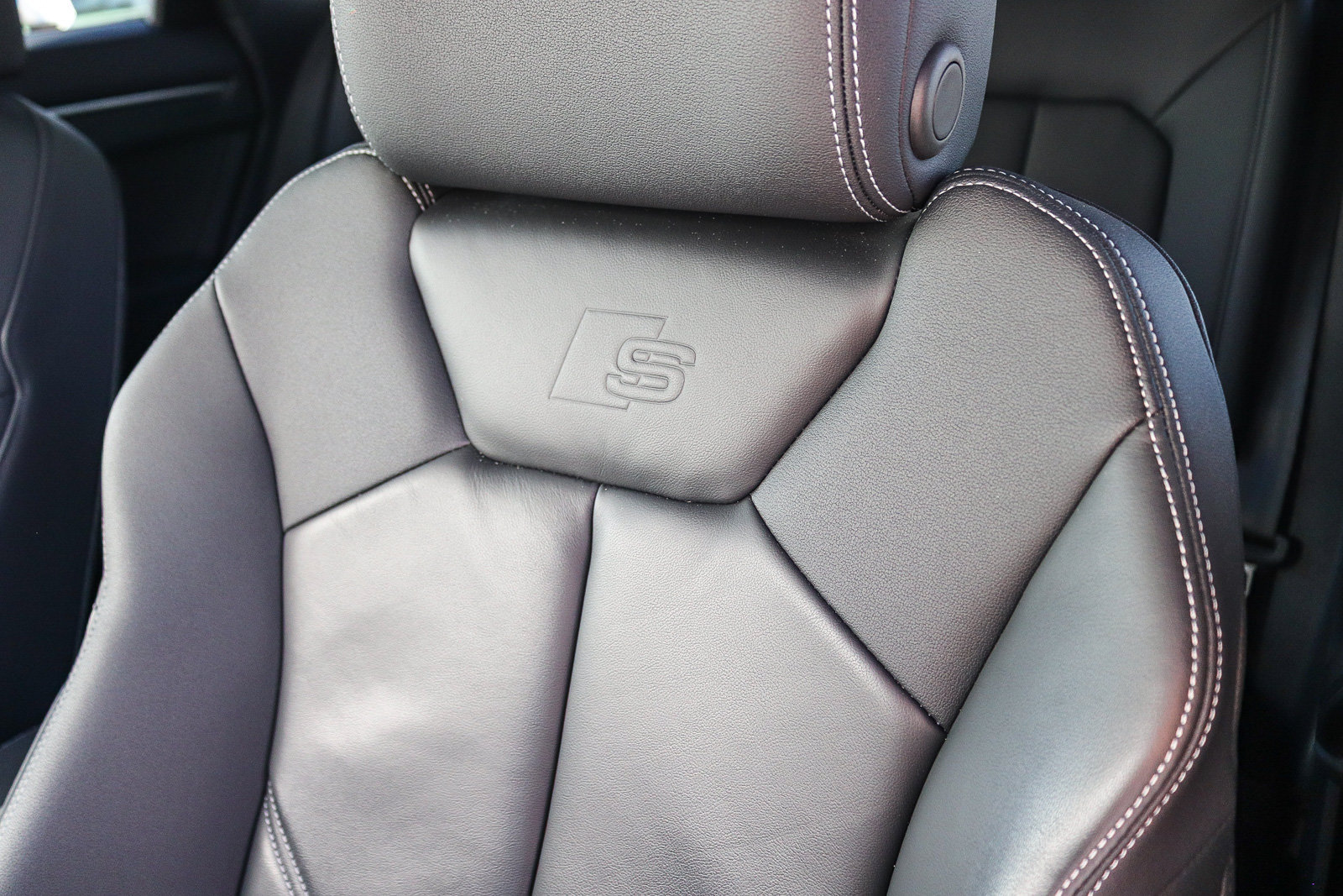 Certified 2023 Audi Q3 2.0T Premium w/ Black Optic Sport Package AWD/4WD image 29