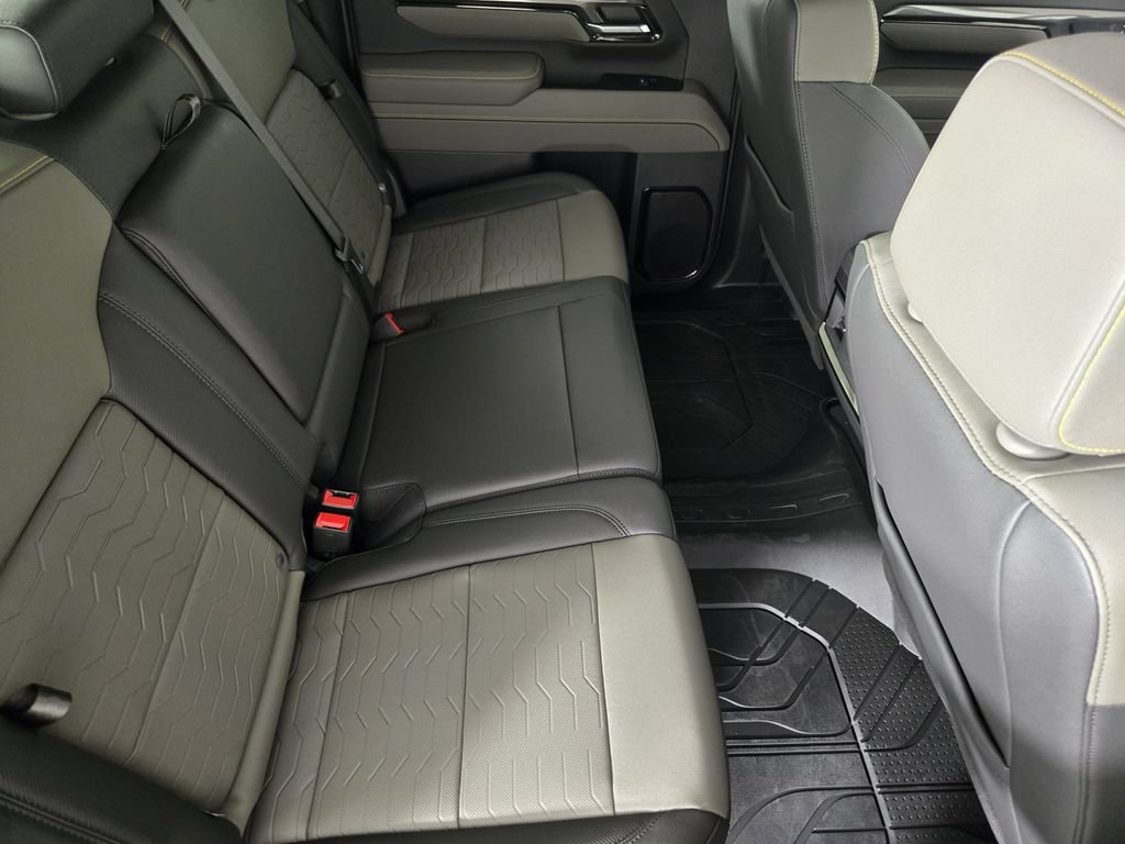 New 2026 Chevrolet Silverado 2500 ZR2 AWD/4WD image 34