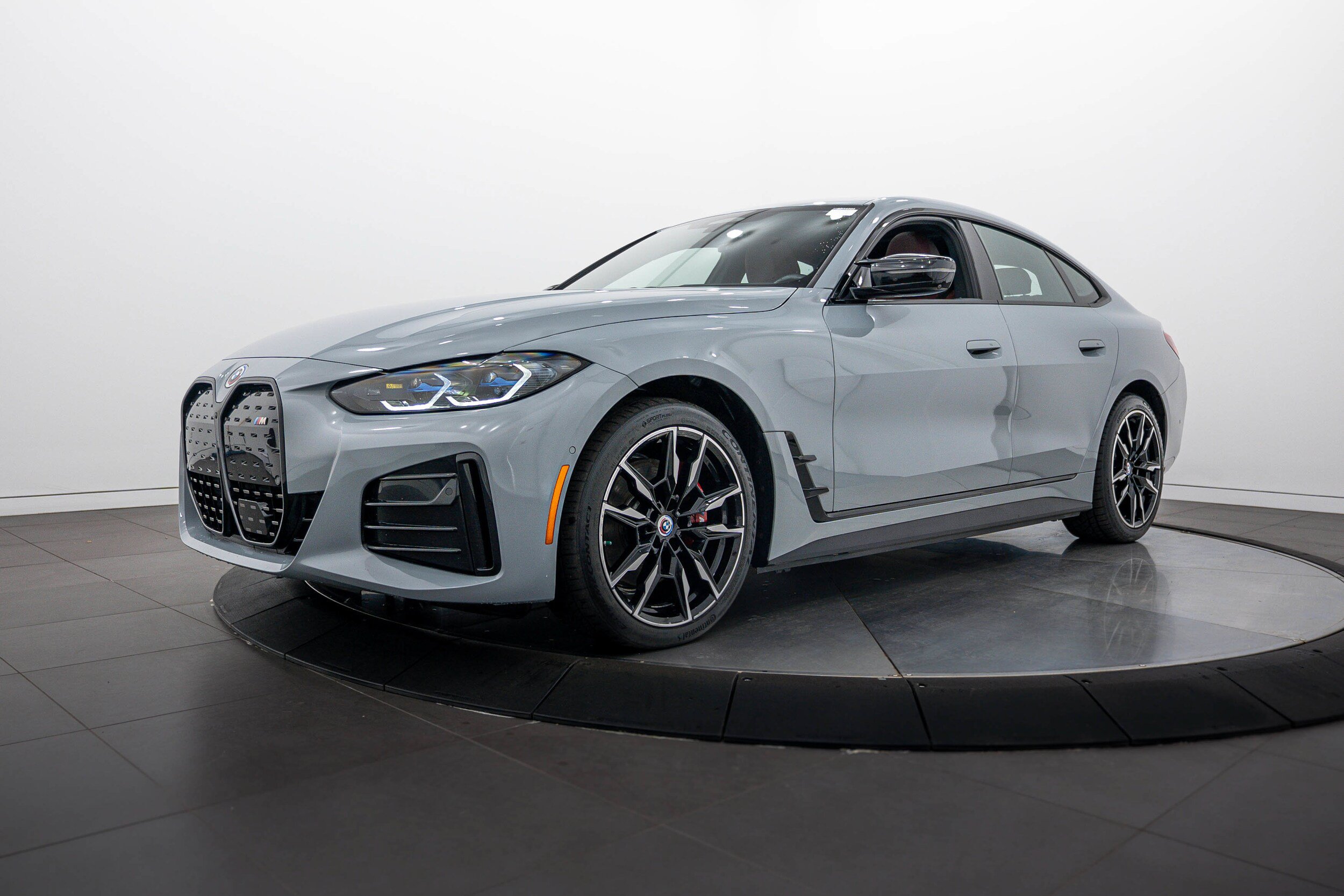 Used 2023 BMW i4 M50 AWD/4WD image 7
