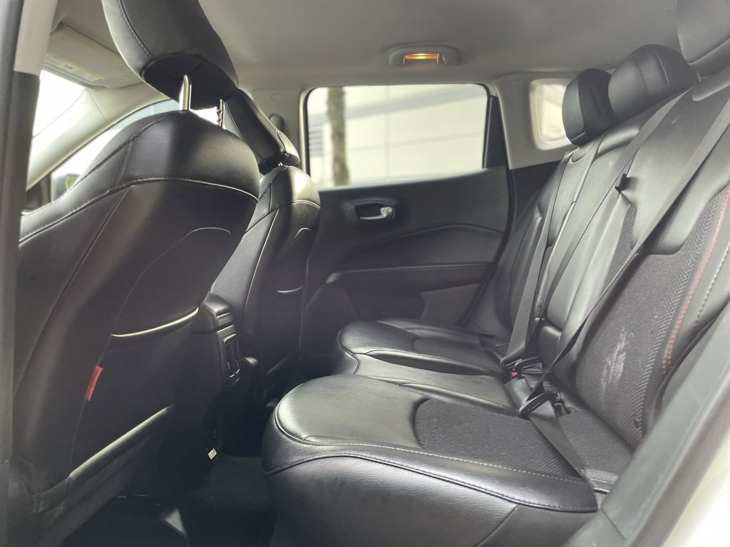 Used 2020 Jeep Compass Trailhawk image 11