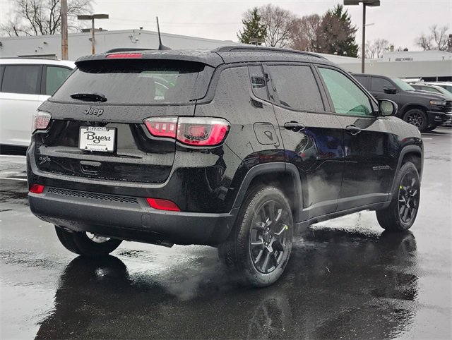 New 2026 Jeep Compass Latitude image 6